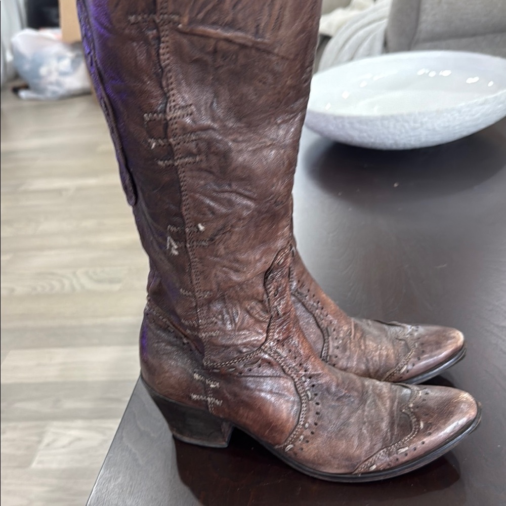 Siren by Mark Mason Brown Western Boot